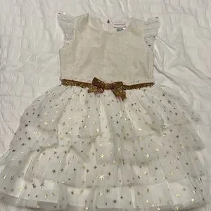 American Girl Dresses | Euc American Girl Dress - Cream & Gold Party Holiday Dress Size 7 | Color: Cream/Gold | Size: 7g | Lmbliven's Closet American Girl Dresses | Euc American Girl Dress - Cream & Gold Party Holiday Dress Size 7 | Color: Cream/Gold | Size: 7g | Lmbliven's Closet